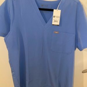 NWT FIGS Catarina scrub top in Ceil!